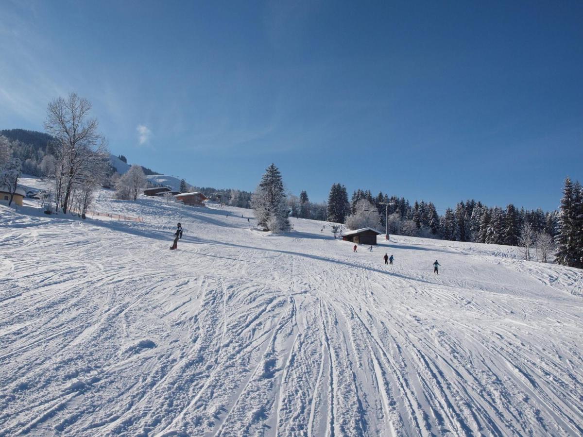 Chalet On The Ski Slope In St Johann In Tyrol Apfeldorf Exterior photo